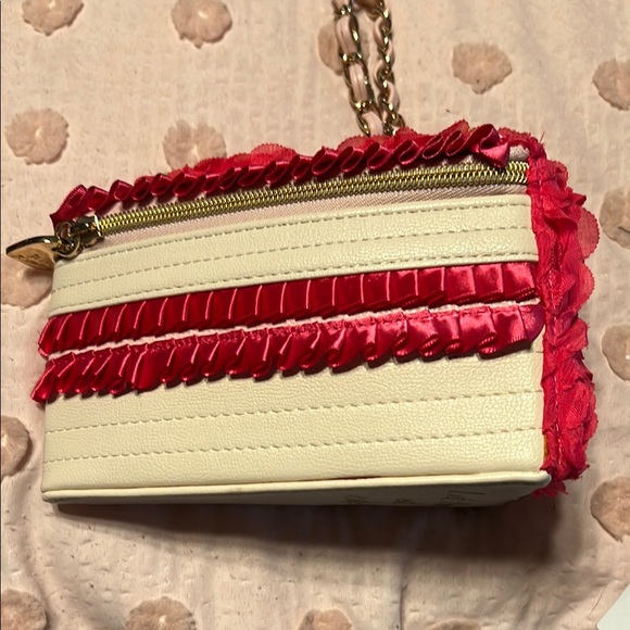 Betsey Johnson cake purse - Picture 3 of 11